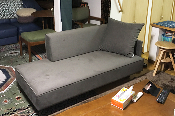 UK 2.5人掛け + UK スツールラウンド | ソファ専門店FLANNEL SOFA